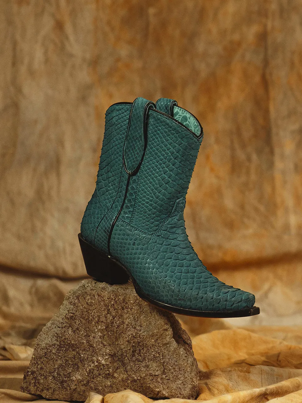 A4195 - GENUINE TURQUOISE PYTHON ANKLE BOOT