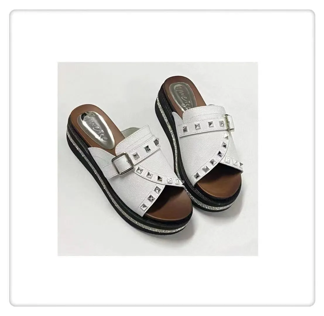 SI Leather slides