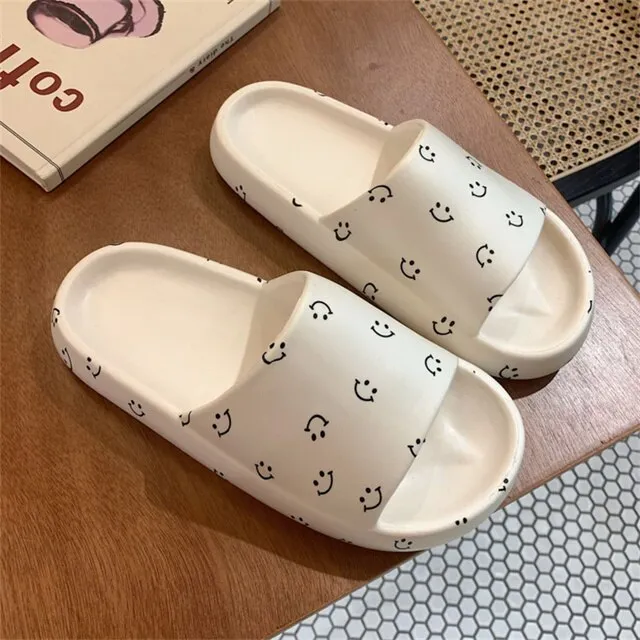 Smiley Women Slippers Summer Thick-soled Slippers for Women Couples Indoors Outdoors Slippers Soft-soled EVA Slippers 2023 New