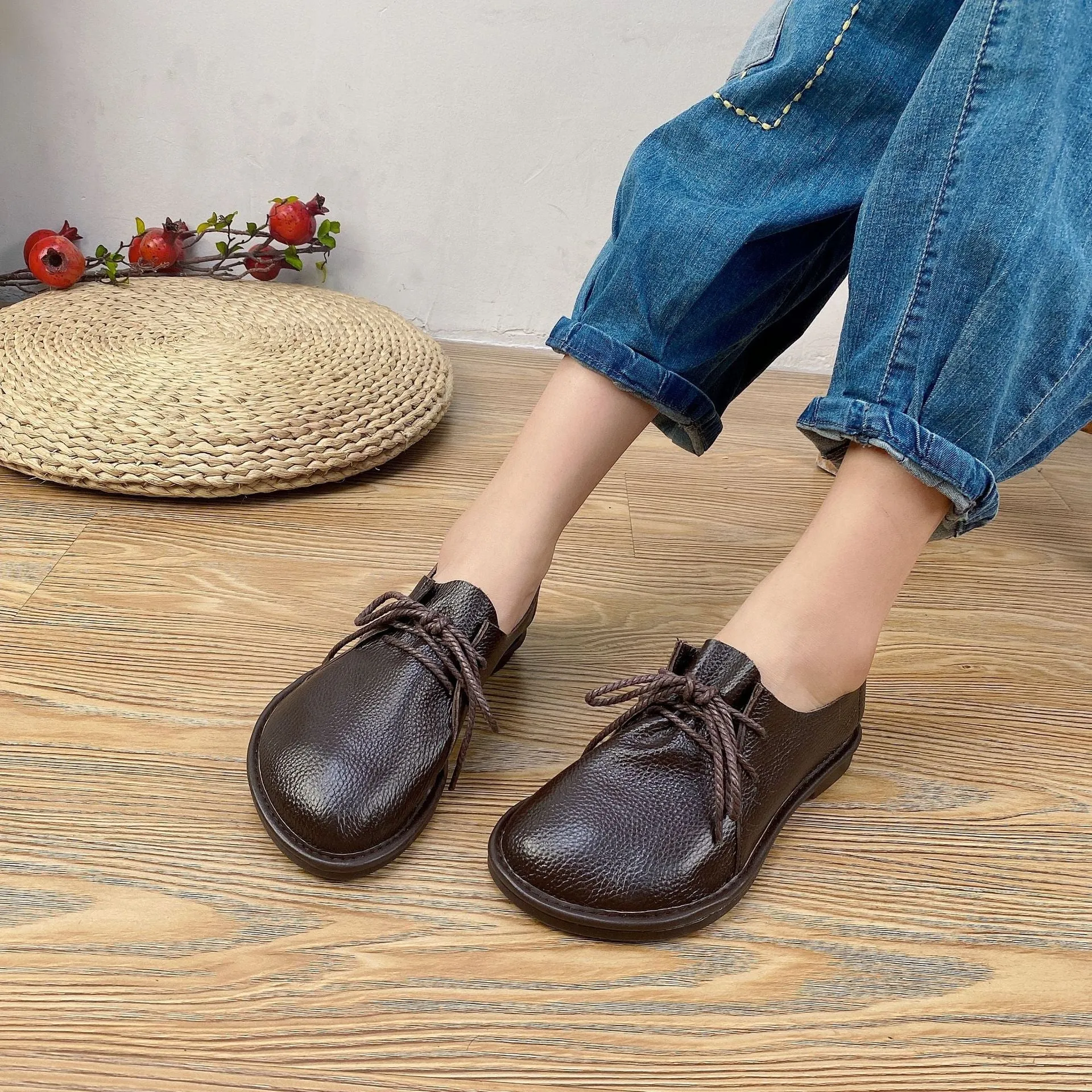 Womens Wide Toe Box Retro Flat Shoes Soft Leather